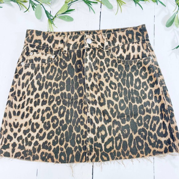 Zara Skirts Zara Trf Collection Leopard Print Denim Mini Skirt